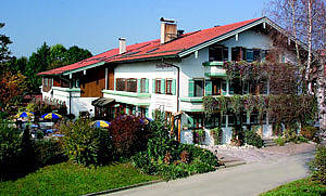 Landgasthaus & Hotel Kurfer Hof в Bad Endorf (Гер
		<!--
