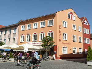 Cafe am Donautor